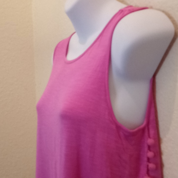Design History Pompom Tank Top - Picture 3 of 13